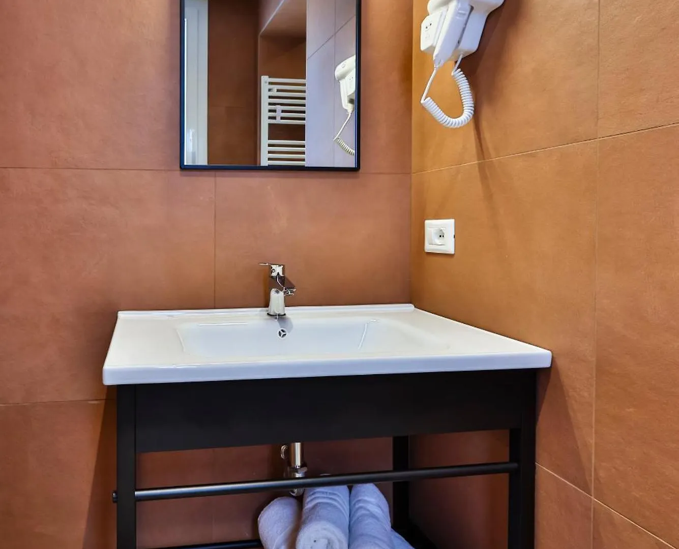 Apho Apartment Hotel Rimini