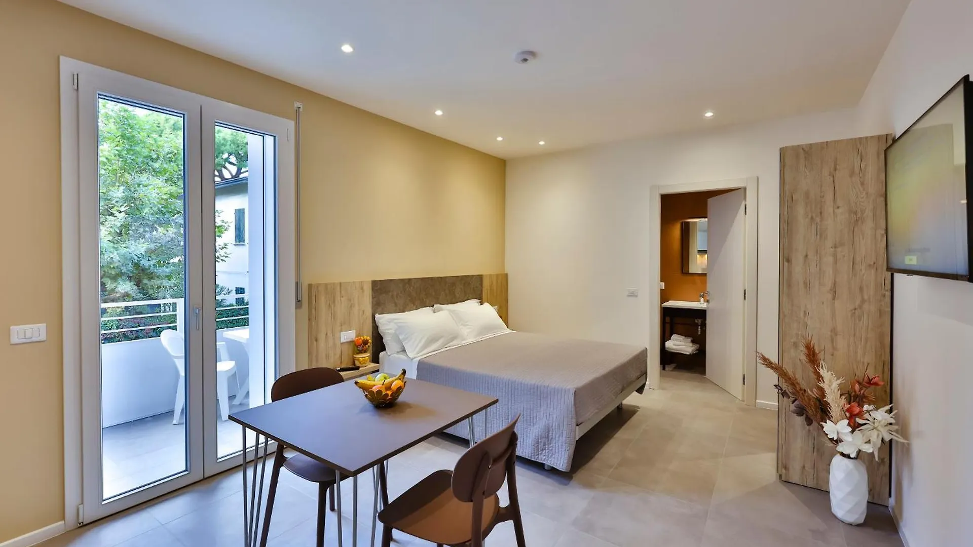 Apho Apartment Hotel Rimini