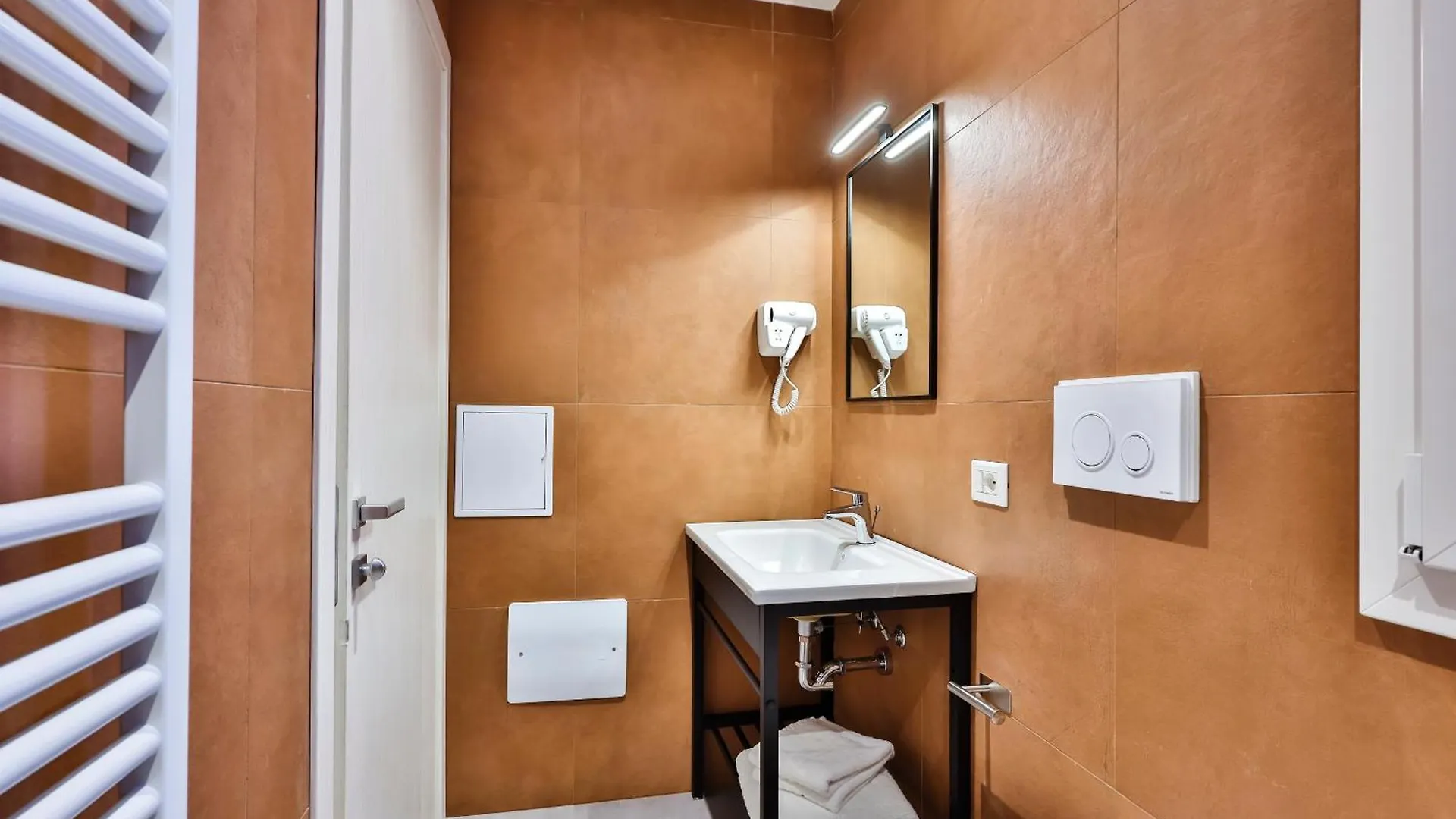Apho Apartment Hotel Rimini Italy